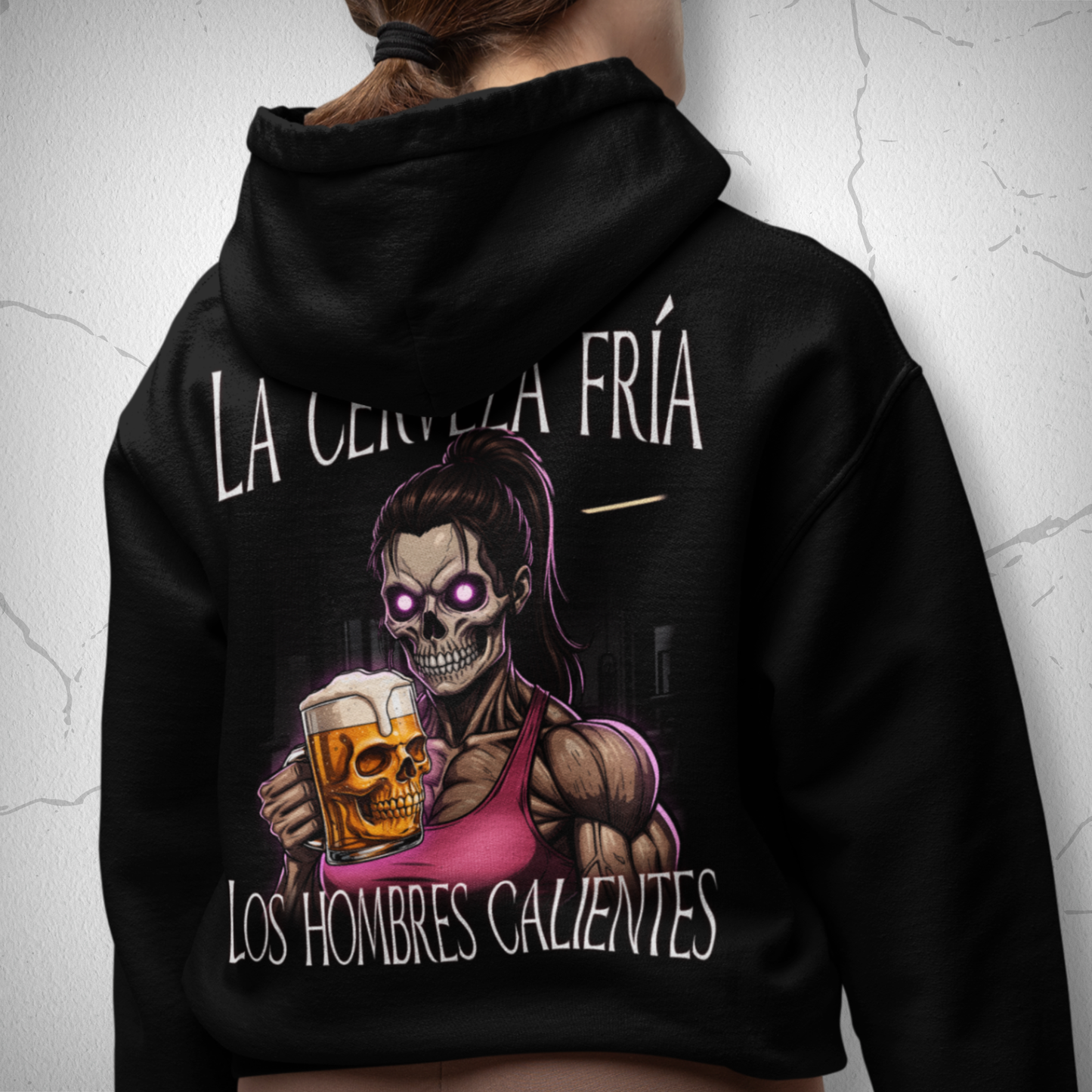 La cerveza fría, los hombres calientes