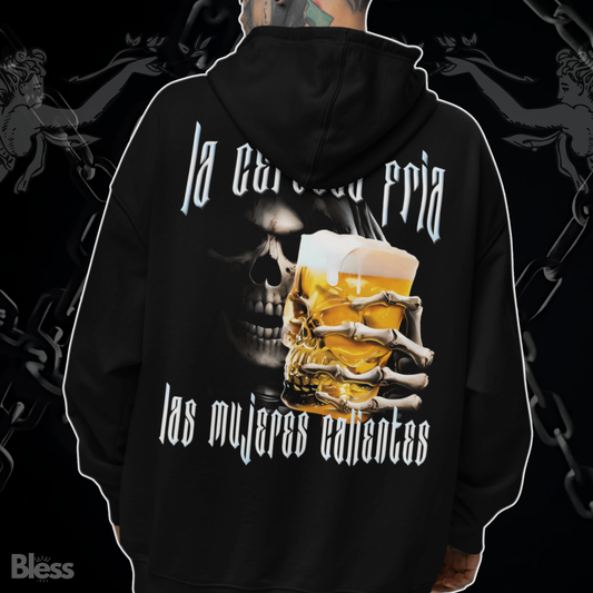 La cerveza fría, las mujeres calientes